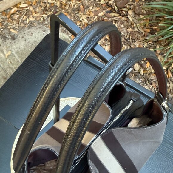 COACH EDIE 31 HORSE AND CARRIAGE JACQUARD CANVAS LEATHER SHOULDER BAG BLACK GREY - Picture 4 of 15